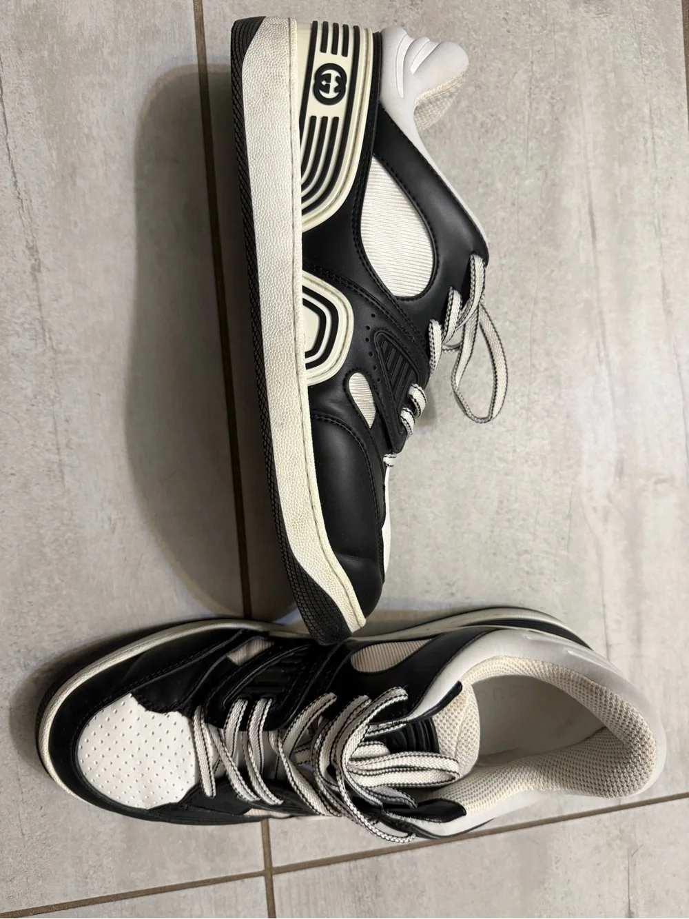 Gucci Black and White Low-Top Sneakers